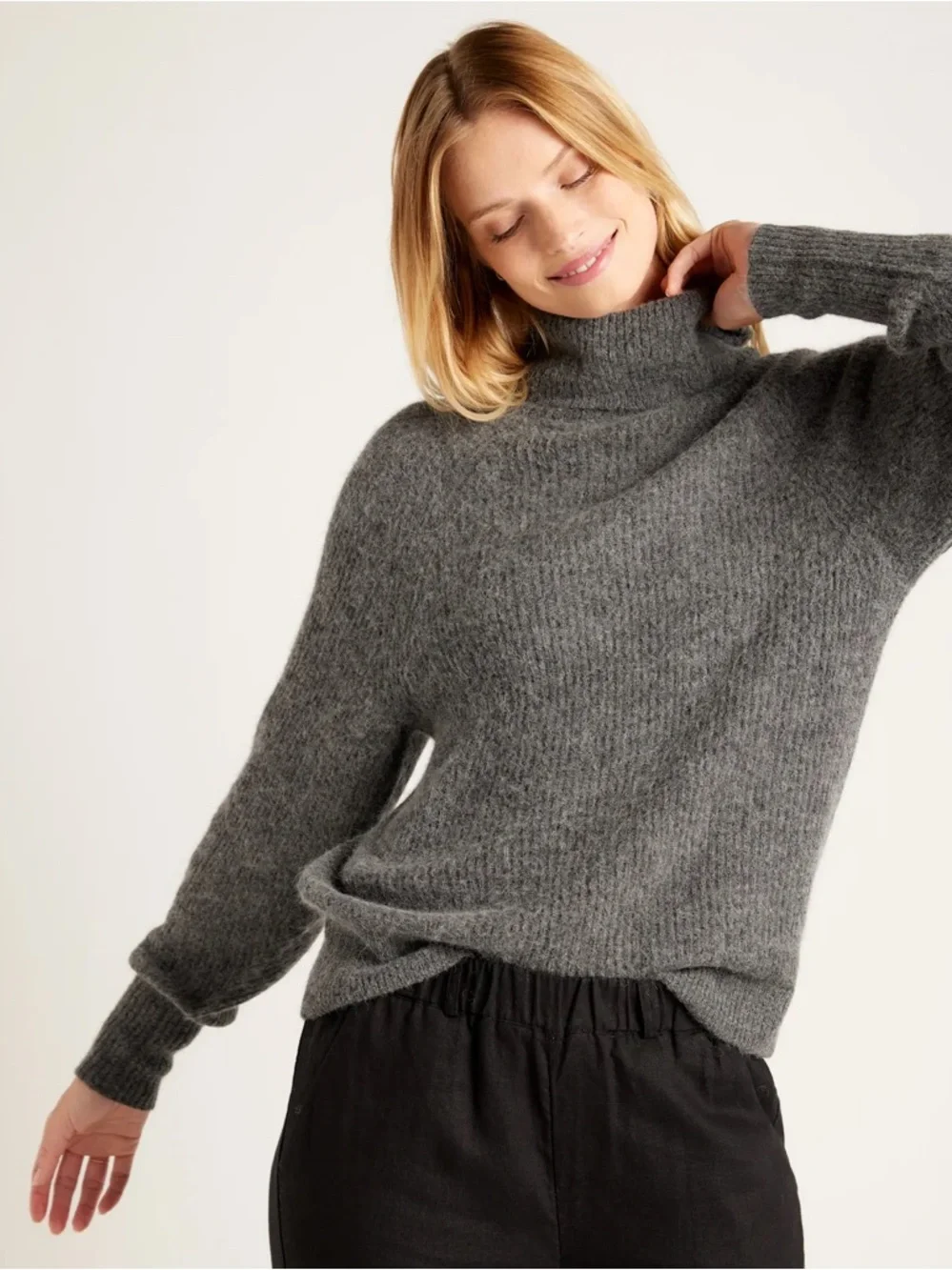 Quince Baby Alpaca Wool Blend Turtleneck Sweater Charcoal Gray Size Small - Picture 2 of 8